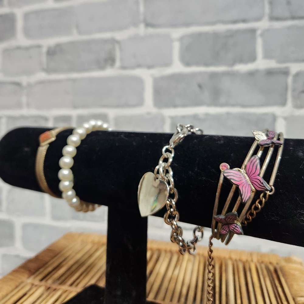 Y2K Girls Bracelets (4) Butterflies Sandstone Heart Pearls